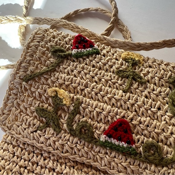 Watermelon Cappelli Straworld Shoulder Bag - Picture 6 of 10